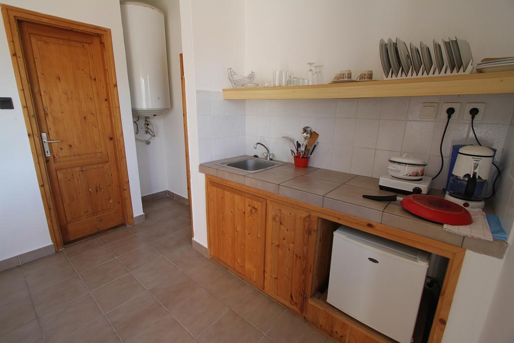 Voeroesko Apartmanhaz Revfulop Room photo